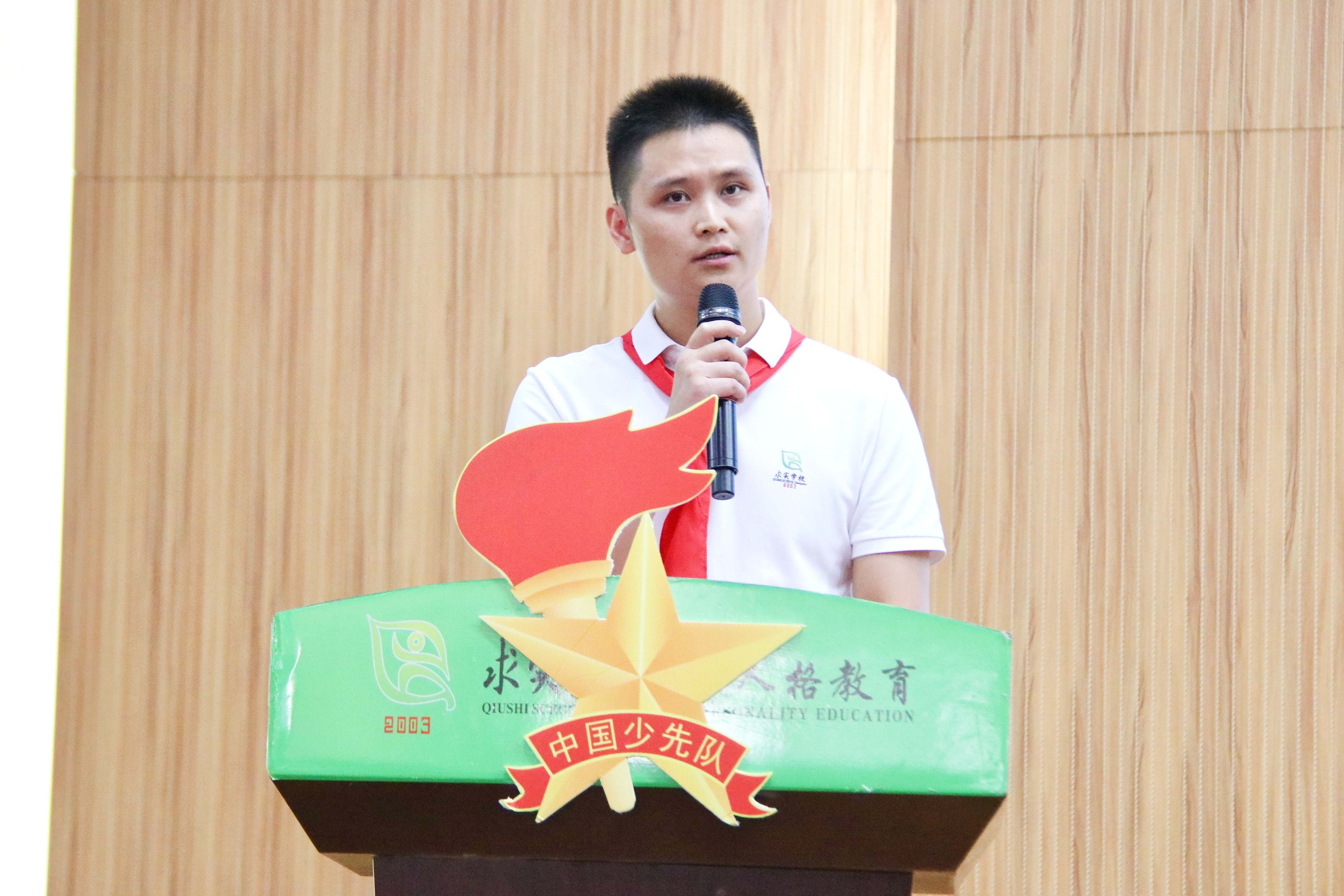 刘校_副本